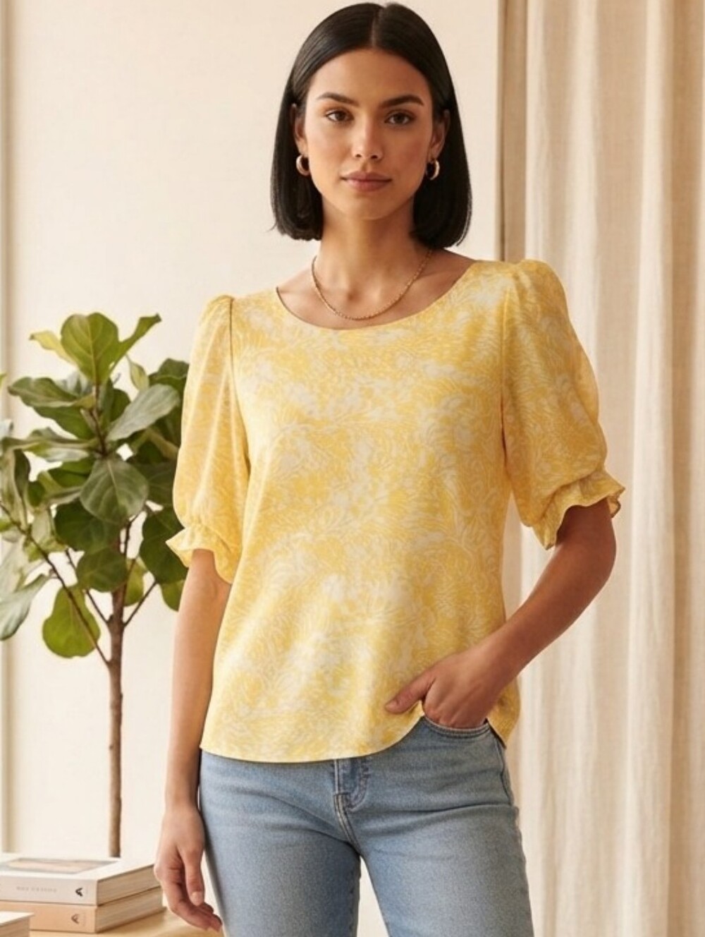 Antonio Melani yellow puff sleeve knit top medium